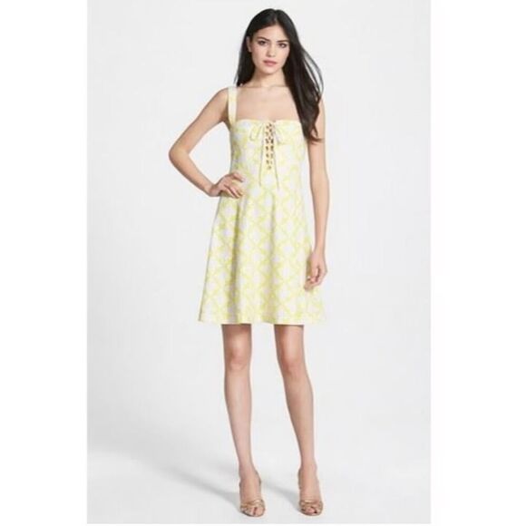 Diane Von Furstenberg Dresses & Skirts - Diane Von Furstenberg luxe lace up henna diamonds print mini dress 6